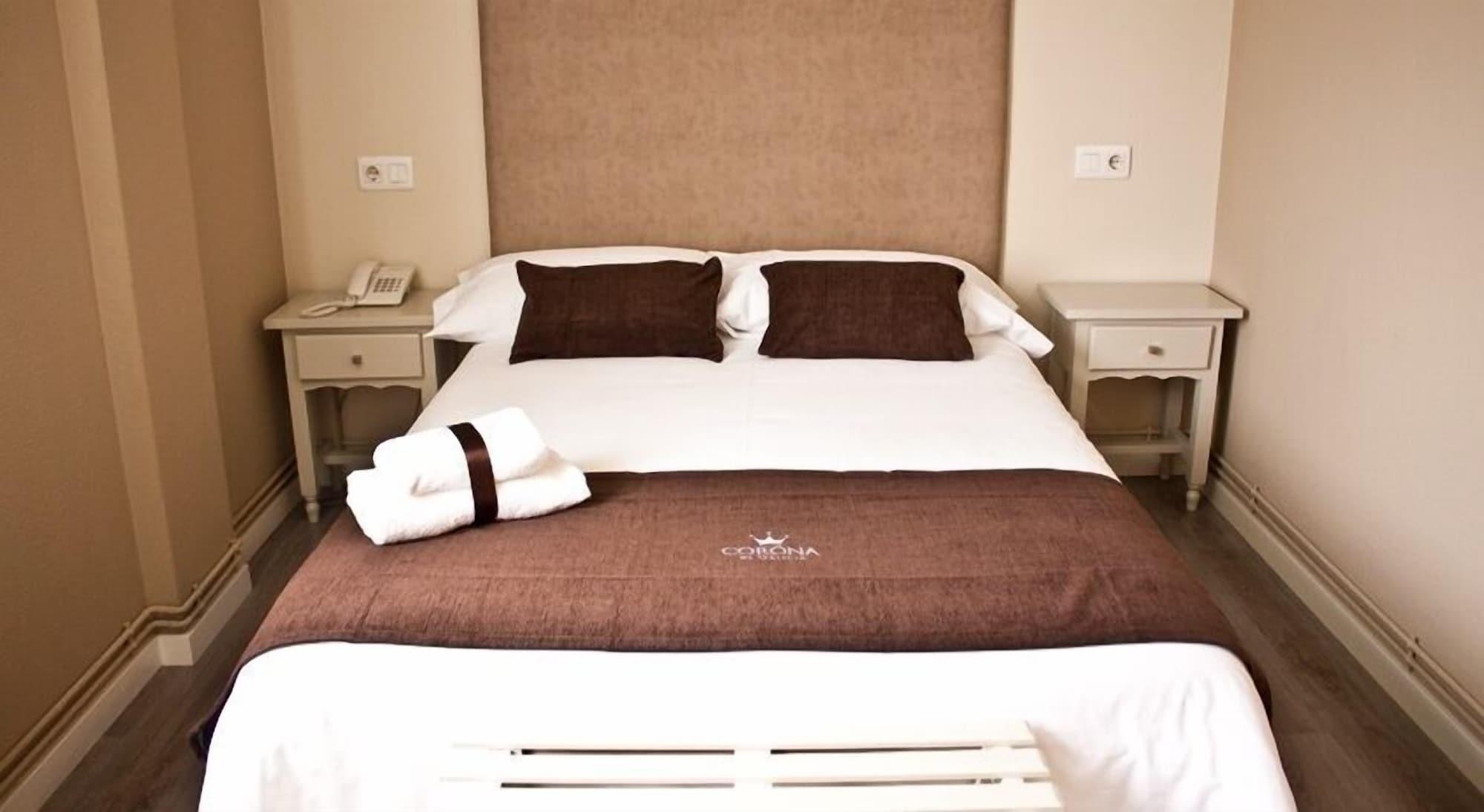 Hotel Corona De Galicia Valga Ngoại thất bức ảnh
