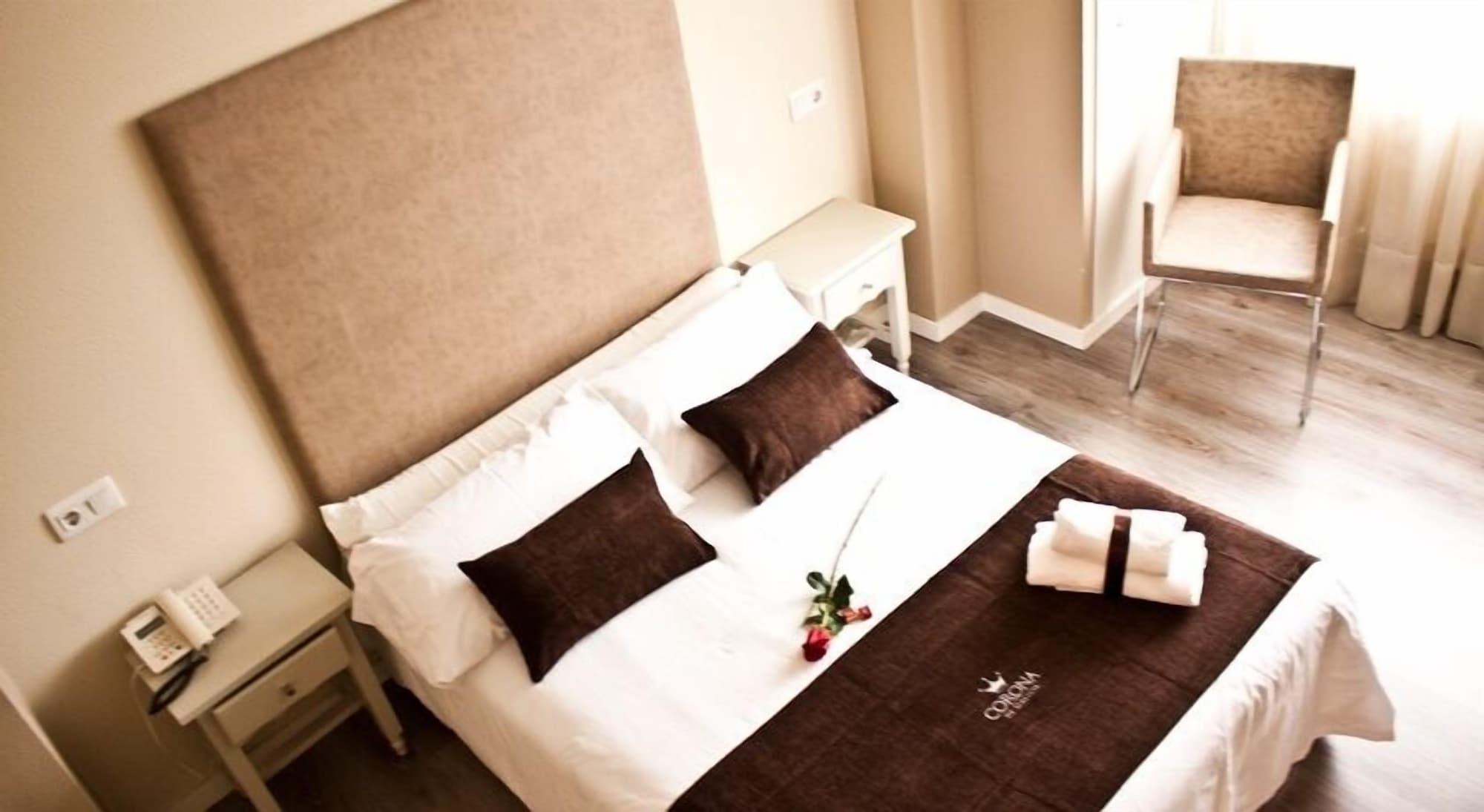 Hotel Corona De Galicia Valga Ngoại thất bức ảnh